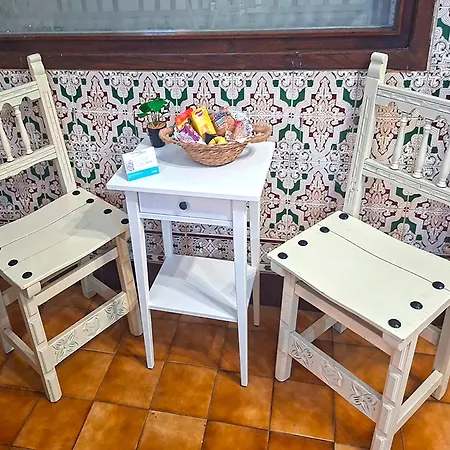 Oliva Desayuno Take Away 3000 Bed & Breakfast 3*